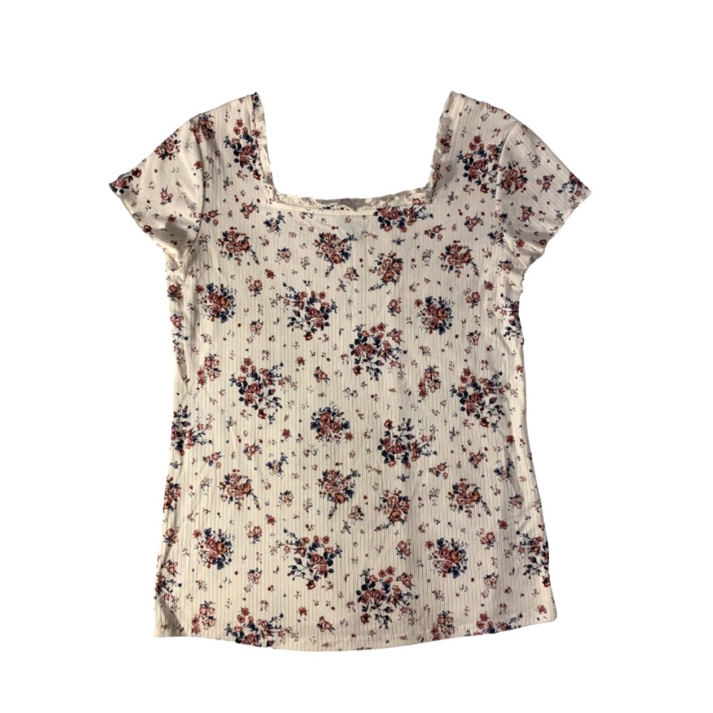 Cream Fitted Floral Top w/ Lettuce Trim Neck- ! Gently Used !